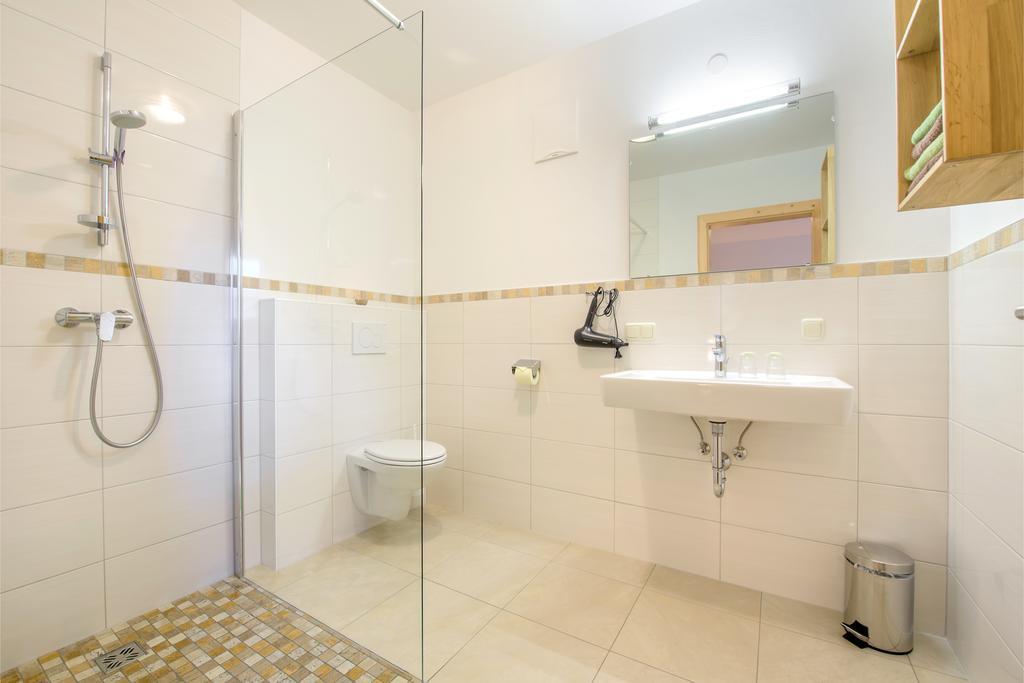 Arche Hof Oebristhof Apartment Клайнарл Екстериор снимка