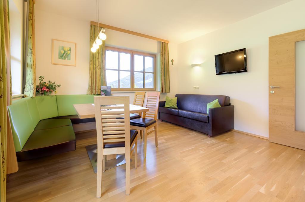 Arche Hof Oebristhof Apartment Клайнарл Екстериор снимка
